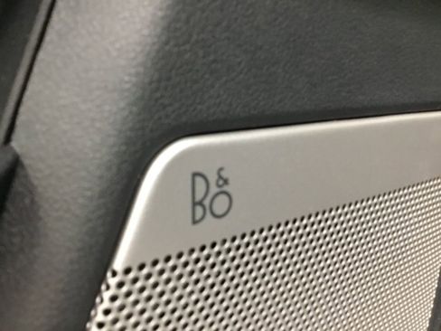 Used 2023 Ford F150 Lariat w/ Equipment Group 502A High image 14