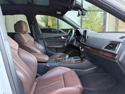 Used 2020 Audi Q5 2.0T Premium Plus AWD/4WD image 22