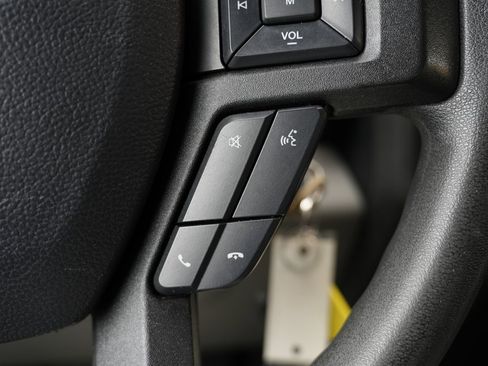 Used 2021 Ford F350 XL w/ Power Equipment Group image 40