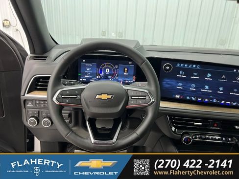 Used 2025 Chevrolet Tahoe High Country w/ Sun And Tow Package AWD/4WD image 27
