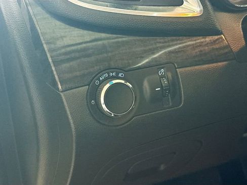 Used 2015 Buick Encore FWD image 11