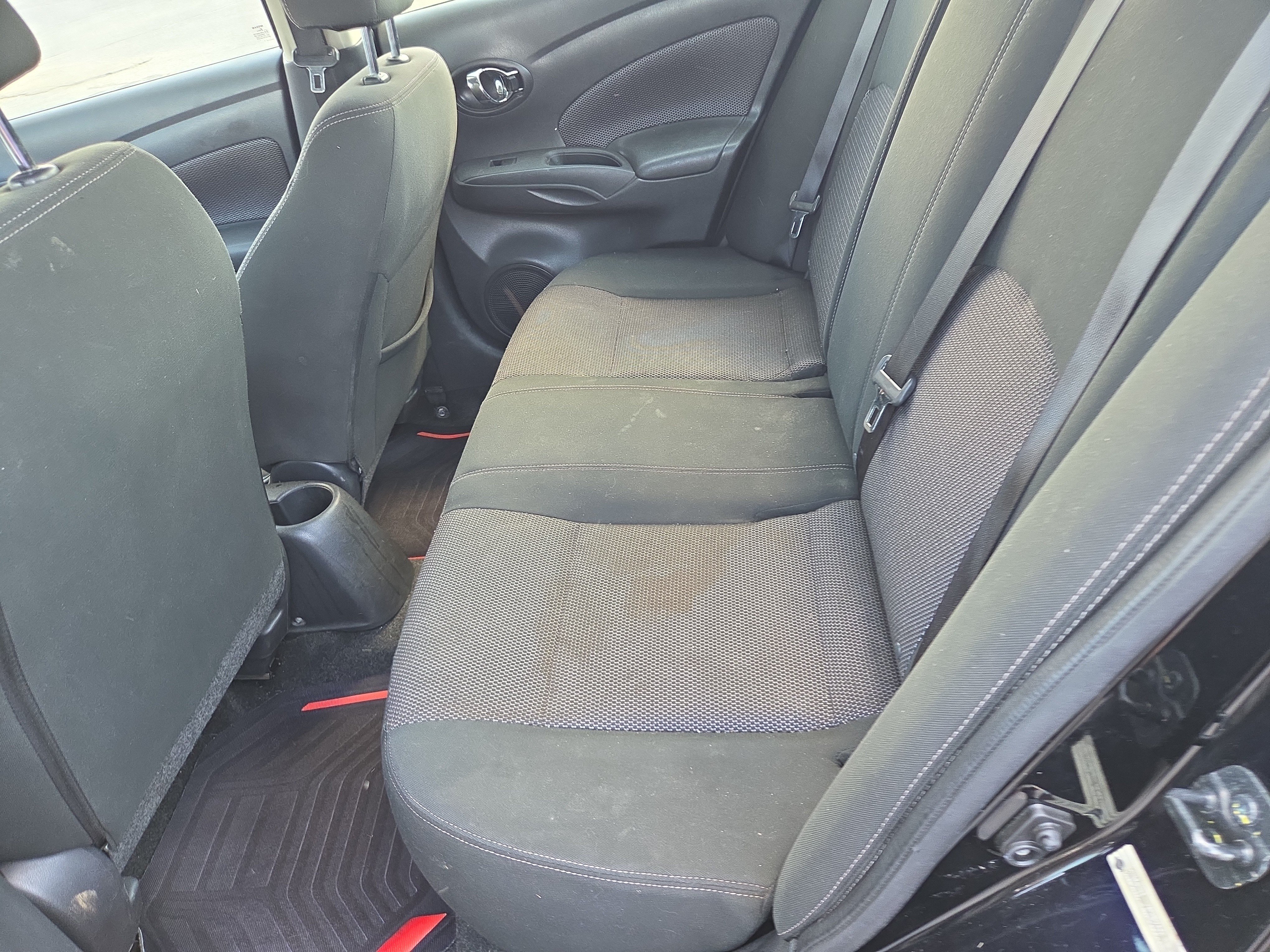 Used 2017 Nissan Versa SV w/ SV Special Edition Package FWD image 12
