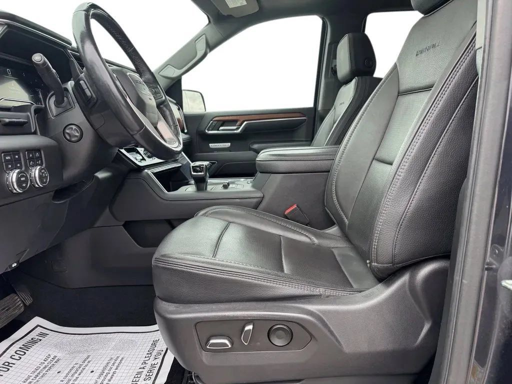 Used 2023 GMC Sierra 1500 Denali AWD/4WD image 10