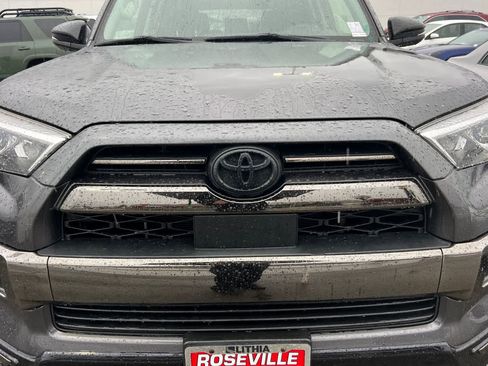 Used 2021 Toyota 4Runner Nightshade image 9