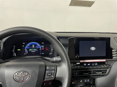 New 2026 Toyota Camry LE FWD image 15