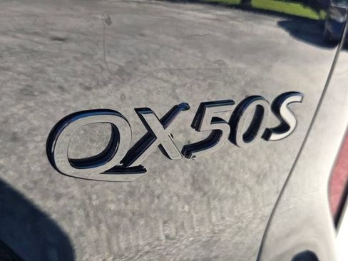 Certified 2025 INFINITI QX50 Sport AWD/4WD image 17