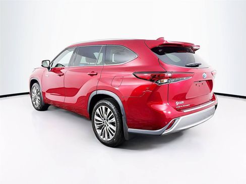 Used 2021 Toyota Highlander Platinum AWD/4WD image 9