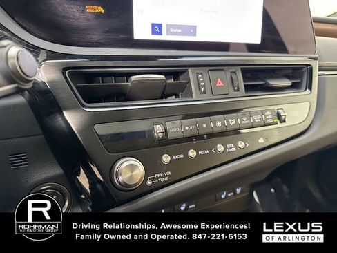 Certified 2025 Lexus ES 350 350 image 10
