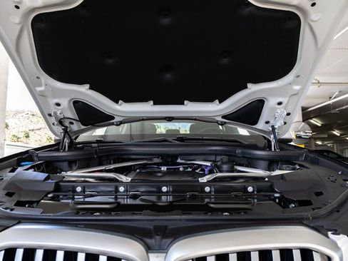 Used 2025 BMW X5 xDrive40i image 32