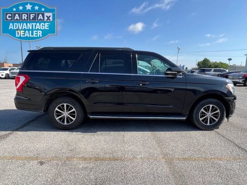 Used 2019 Ford Expedition Max XLT w/ Equipment Group 202A AWD/4WD image 8
