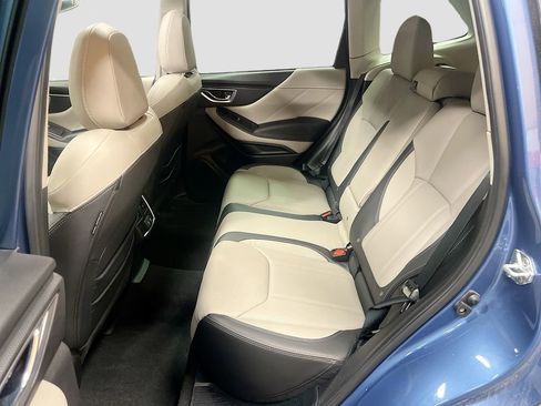 Used 2024 Subaru Forester Limited image 26