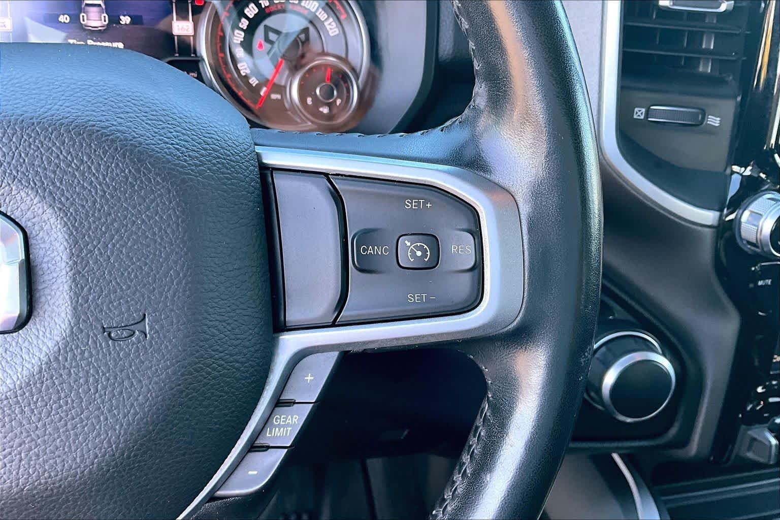 Used 2022 RAM 1500 Big Horn AWD/4WD image 24