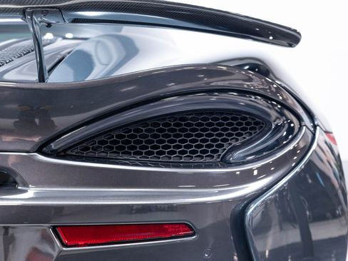 Used 2019 McLaren 570S Coupe RWD image 65