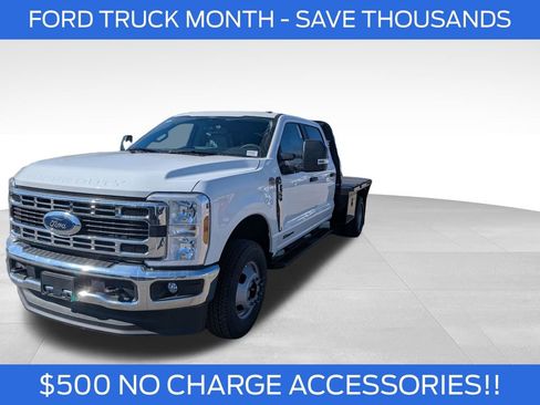 New 2026 Ford F350 XL w/ XL Chrome Package image 2