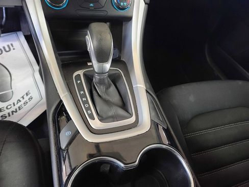 Used 2014 Ford Fusion SE image 24