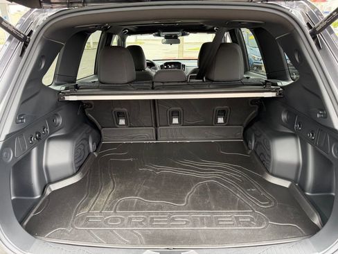 Used 2025 Subaru Forester Premium w/ Protection Package AWD/4WD image 7