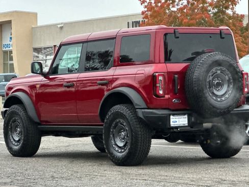 New 2025 Ford Bronco Badlands w/ Sasquatch Package image 6