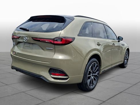 Certified 2025 MAZDA CX-70 3.3 Turbo S w/ Premium Plus AWD/4WD image 7
