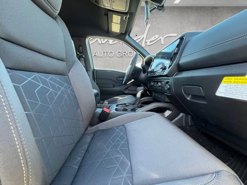 New 2026 Nissan Frontier SV image 24