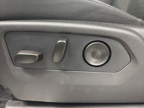 New 2026 Chevrolet Silverado 1500 LT Trail Boss w/ Safety Package image 10