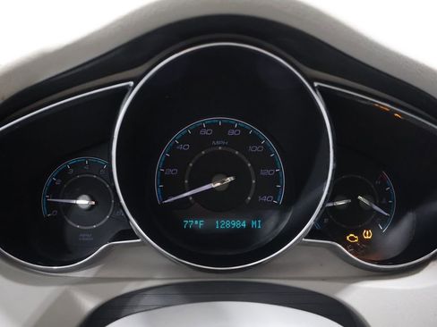 Used 2010 Chevrolet Malibu LS image 34