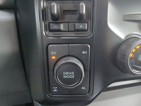 New 2025 Ford F350 XLT w/ Black Appearance Package image 24