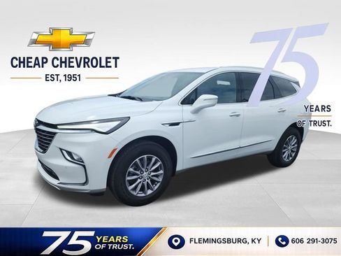 Used 2023 Buick Enclave Essence FWD image 1