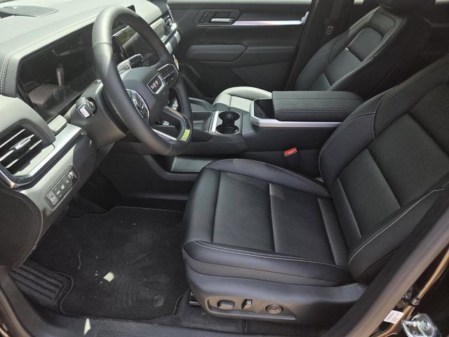 New 2027 GMC Terrain Elevation w/ Elevation Premium Package FWD image 24