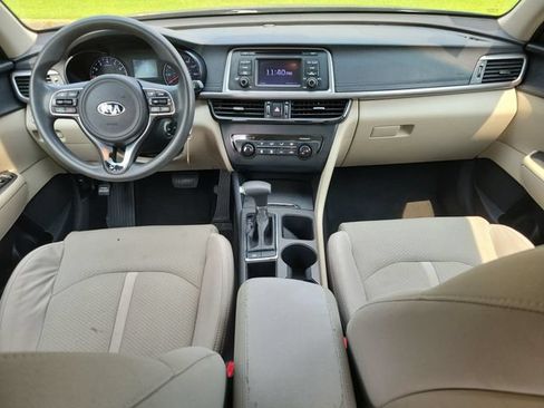 Used 2016 Kia Optima LX w/ LX Convenience Package FWD image 11
