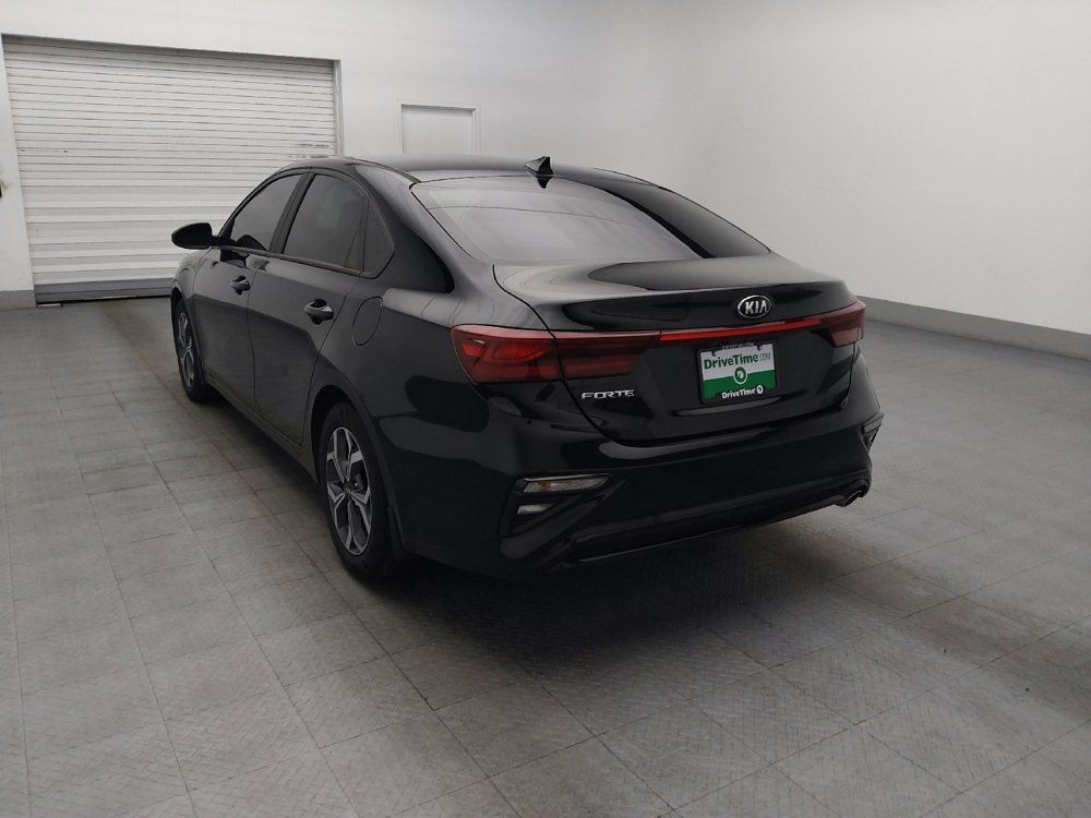 Used 2020 Kia Forte LXS FWD image 5