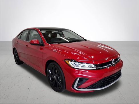 New 2026 Volkswagen Jetta SE FWD image 4