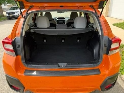 Used 2018 Subaru Crosstrek 2.0i Premium AWD/4WD image 10