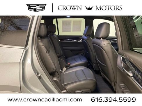 Certified 2023 Cadillac XT6 Premium Luxury AWD/4WD image 27