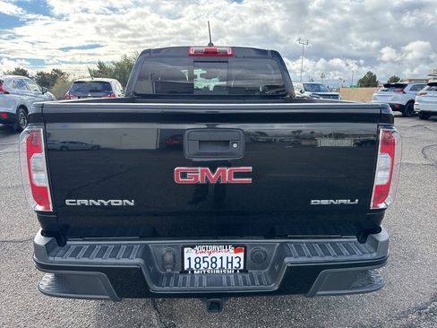 Used 2018 GMC Canyon Denali image 6