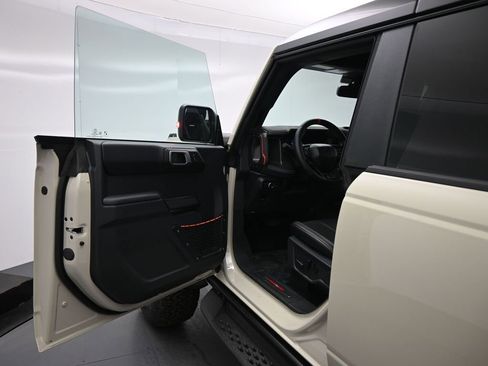 New 2025 Ford Bronco Raptor w/ Interior Carbon Fiber Pack image 8