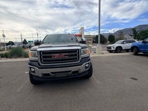 Used 2015 GMC Sierra 1500 SLT w/ SLT Crew Cab Value Package AWD/4WD image 3