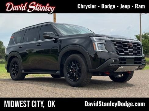 Used 2026 Nissan Armada PRO-4X AWD/4WD image 1