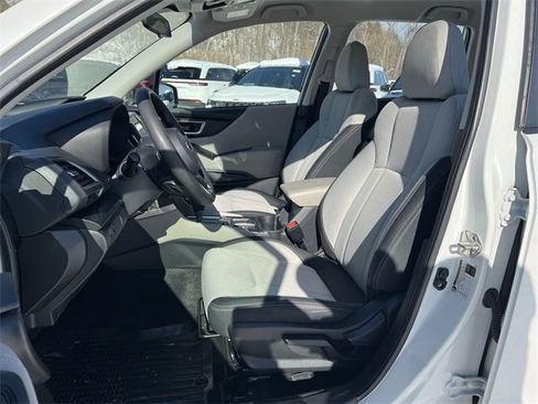 Used 2022 Subaru Forester image 15