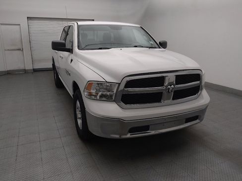 Used 2017 RAM 1500 Classic SLT AWD/4WD image 14
