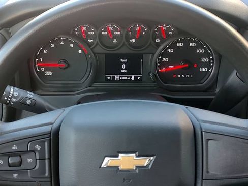 Used 2025 Chevrolet Silverado 2500 Custom w/ Custom Value Package AWD/4WD image 12