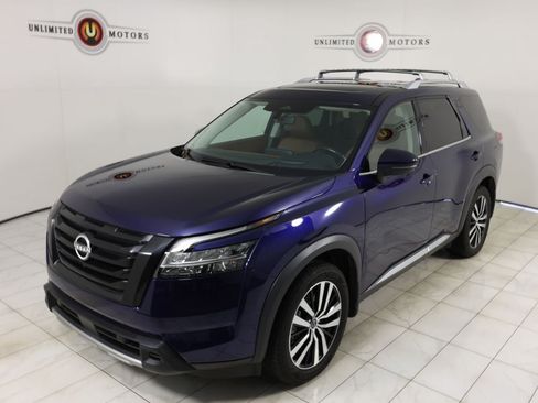 Used 2023 Nissan Pathfinder Platinum AWD/4WD image 53