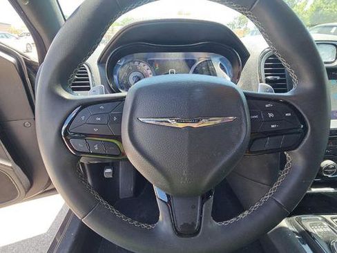Used 2023 Chrysler 300 S RWD image 7