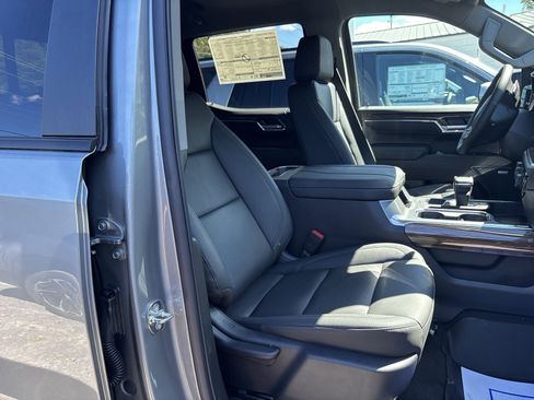 New 2026 Chevrolet Silverado 1500 LT Trail Boss w/ LT Trail Boss Premium Package AWD/4WD image 23