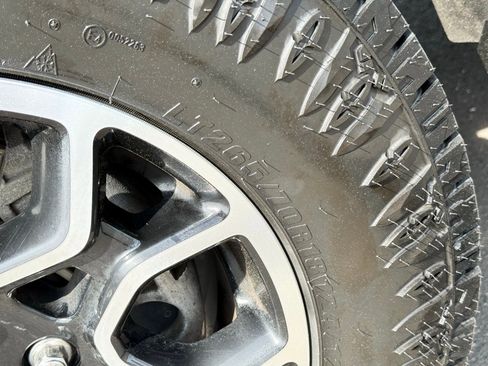 Used 2021 Ford F150 XLT w/ Equipment Group 302A High AWD/4WD image 10