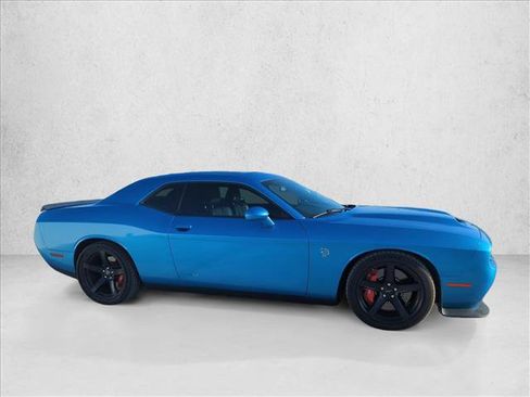 Used 2019 Dodge Challenger SRT Hellcat w/ Laguna Leather Package RWD image 4