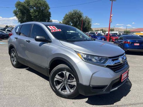 Used 2018 Honda CR-V LX image 4