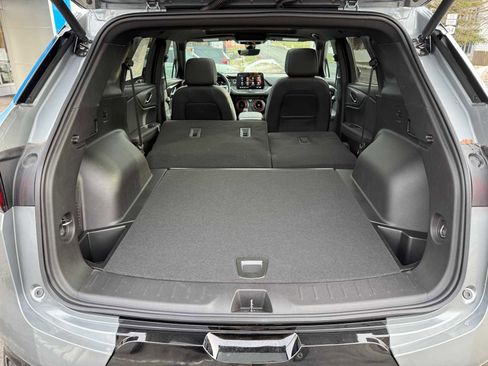 New 2025 Chevrolet Blazer RS w/ Driver Confidence II Package image 31