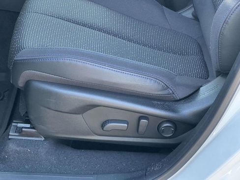 Certified 2025 Subaru Forester Premium AWD/4WD image 14