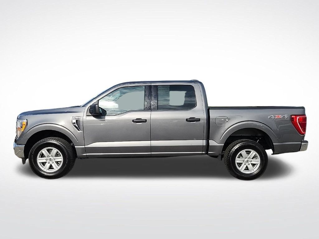 Certified 2022 Ford F150 XLT w/ Equipment Group 301A Mid AWD/4WD image 4