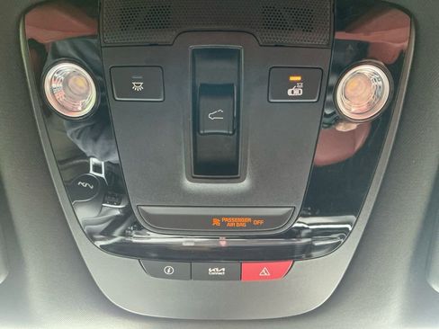 Used 2023 Kia Sportage SX image 25